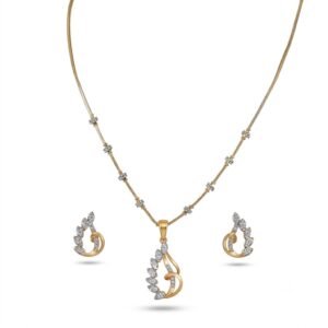 Elegant Golden Teardrop Jewelry Set with Matching Earrings