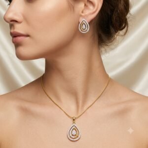 Elegant Golden Teardrop Jewelry Set with Matching Earrings