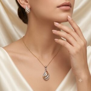 Elegant Golden Teardrop Jewelry Set with Matching Earrings