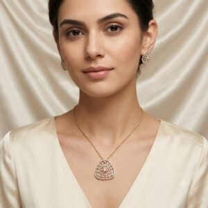 Elegant Golden Teardrop Jewelry Set with Matching Earrings
