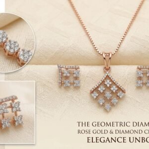 Elegant Golden Teardrop Jewelry Set with Matching Earrings