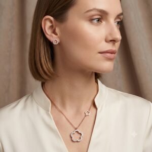 Elegant Golden Teardrop Jewelry Set with Matching Earrings